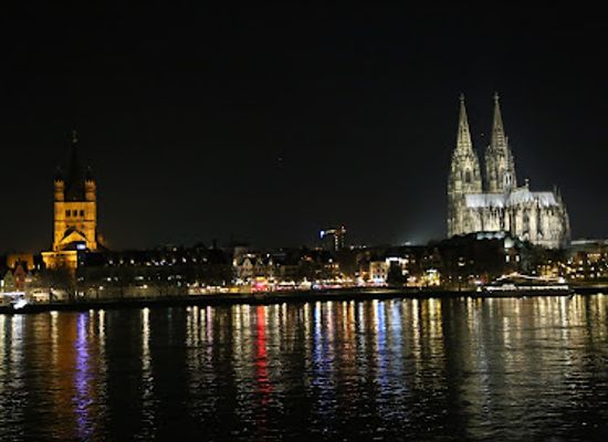 germany/cologne/deutz/landmark/rheinboulevard