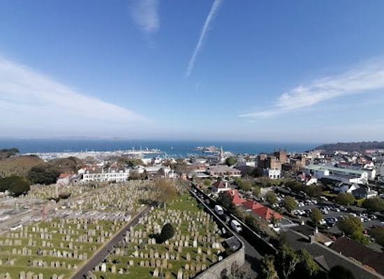 guernsey/alderney/landmark/guernsey-museum-art-gallery