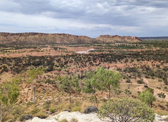 australia/alice-springs/landmark/clay-pans