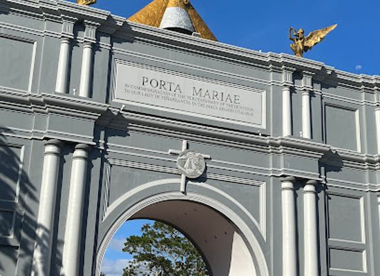 philippines/bicol-region/landmark/porta-mariae