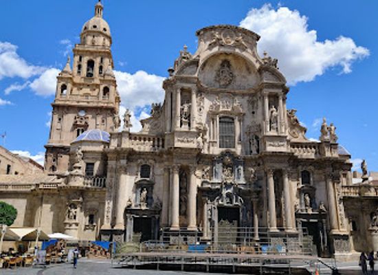 spain/murcia/landmark/torre-de-la-catedral-de-murcia