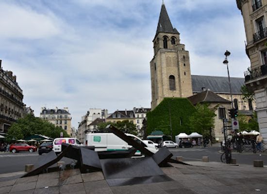france/paris/saint-germain-des-pres/landmark/l-embacle-fountain