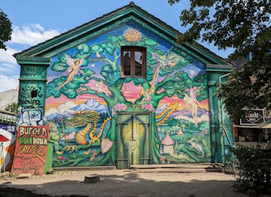 denmark/south-zealand/landmark/christiania