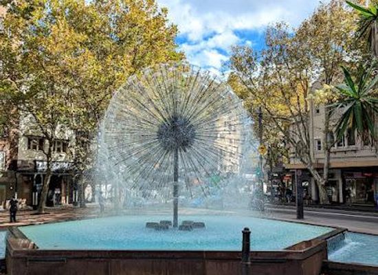 australia/sydney/landmark/el-alamein-fountain