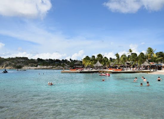 curacao/jan-thiel-beach/landmark/zanzibar-beach-restaurant
