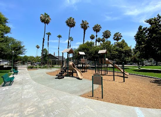 california/anaheim/landmark/george-washington-park