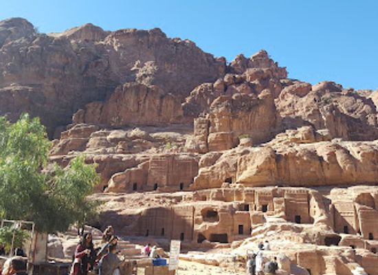 jordan/hamamat-ma-in/landmark/petra