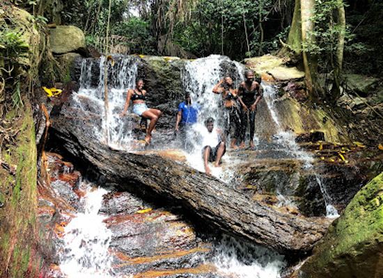 ghana/greater-accra-region/landmark/chenku-waterfall