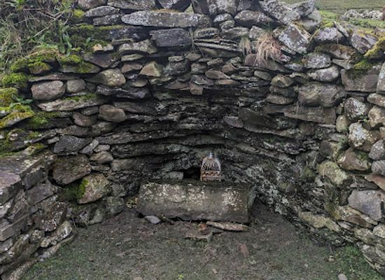 ireland/county-clare/landmark/lime-kiln-historical-ruins