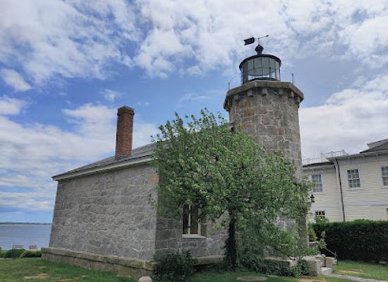 connecticut/mashantucket/landmark/the-stonington-lighthouse-museum