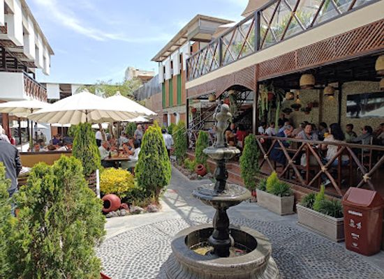 peru/arequipa/landmark/tipika-tourist-restaurant