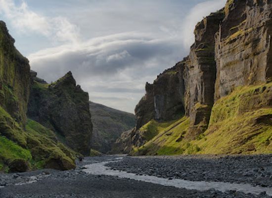 iceland/fimmvorduhals-pass/landmark/stakkholtsgja-canyon