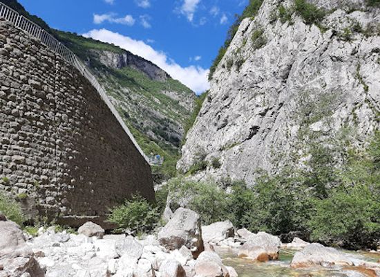 kosovo/peja/landmark/rugova-canyon-viewpoint