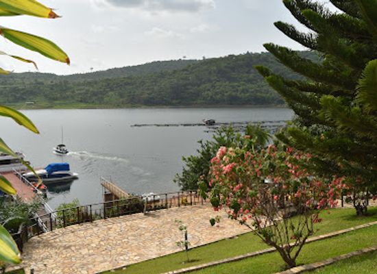 ghana/akosombo/landmark/maritime-club-house