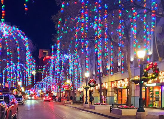 texas/south-texas/landmark/historic-houston-street