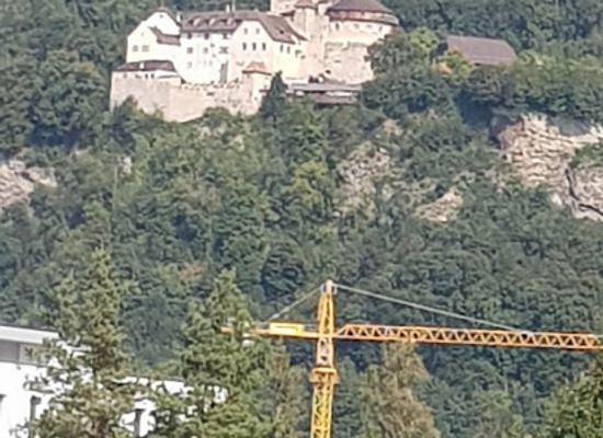 liechtenstein/furstensteig/landmark/alte-rheinbrucke