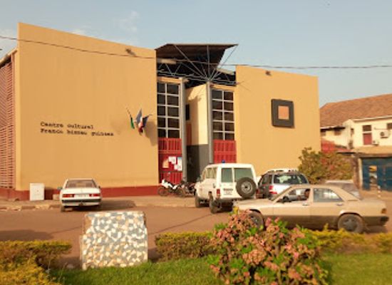 guinea-bissau/bissau/landmark/centro-cultural-franco-bissau-guineense