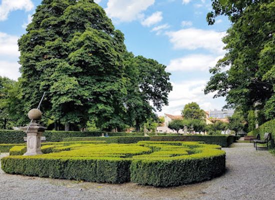 germany/nuremberg/st-johannis/landmark/hesperidengarten