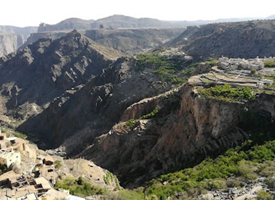 oman/jebel-akhdar/landmark/terraced-fields-viewpoint