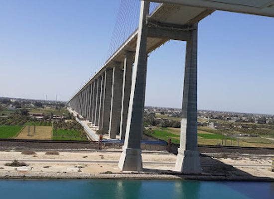 egypt/suez/landmark/suezkanal-denkmal