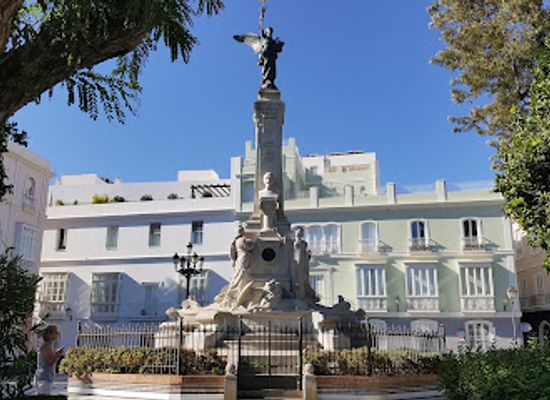 spain/cadiz/landmark/jardines-de-alameda-apodaca