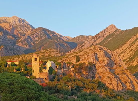montenegro/tara-river-valley/landmark/old-town-bar
