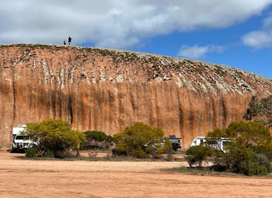 australia/north-east-south-australia/landmark/pildappa-rock