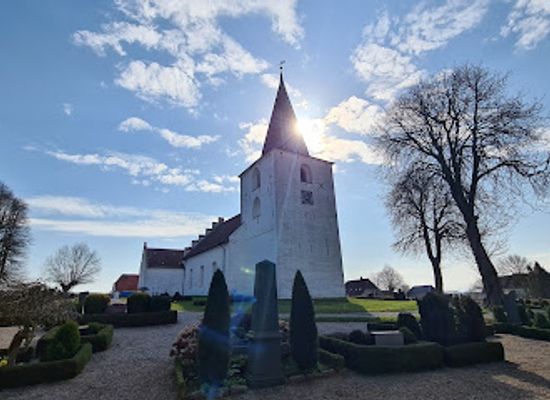 denmark/aro/landmark/rise-kirke