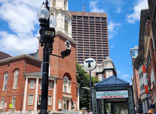 massachusetts/boston/downtown/landmark/boston-downtown-mural