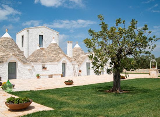 italy/apulia/landmark/dimore-angiulli-trulli-di-charme