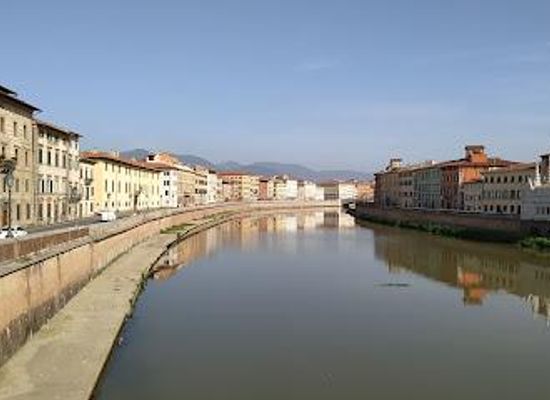 italy/pisa/landmark/ponte-di-mezzo