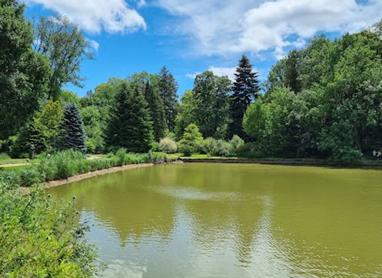hungary/matra/landmark/zirc-arboretum