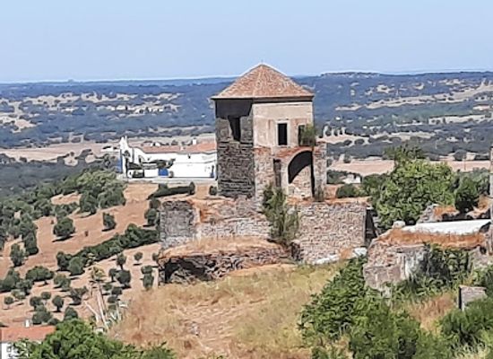 portugal/alentejo-coast/landmark/interpretive-center-of-arraiolos-carpet