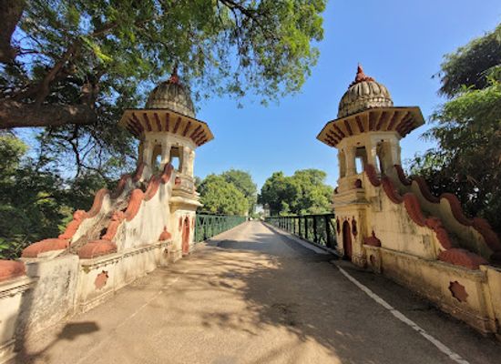 india/vadodara/landmark/sayaji-baug-zoo