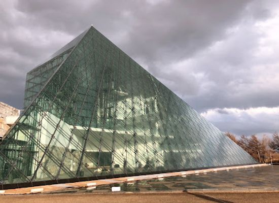 japan/sapporo/moerenuma-park/landmark/moere-numa