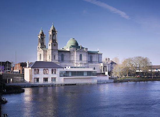 ireland/athlone/landmark/luan-gallery