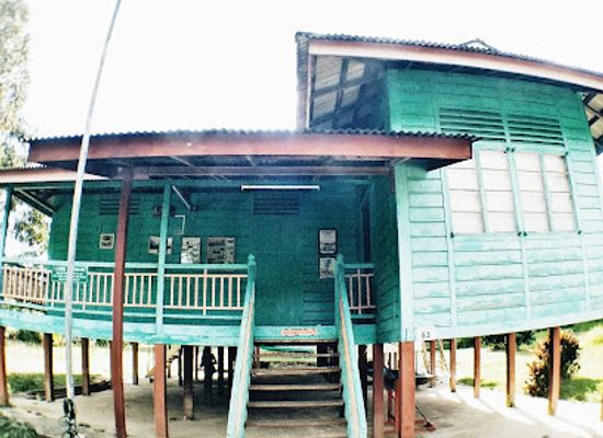 brunei/tutong/landmark/lamin-warisan-heritage-house
