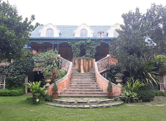philippines/tagaytay/landmark/two-gardens-tagaytay