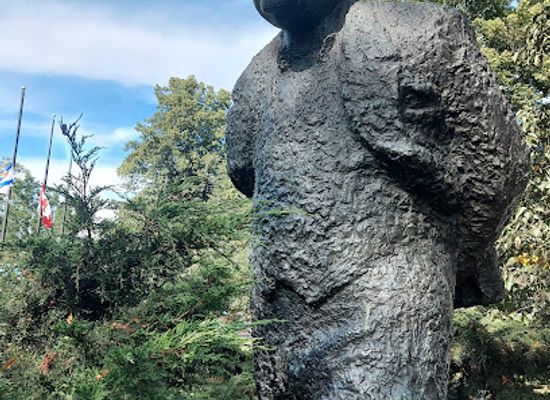 canada/halifax/spring-garden/landmark/winston-churchill-statue