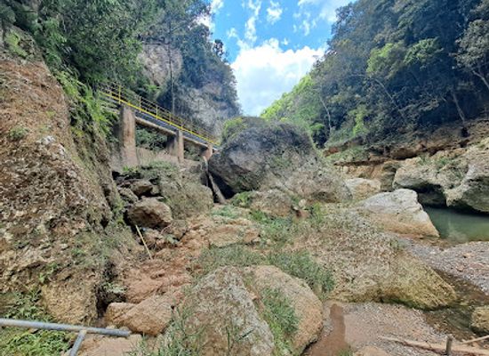 puerto-rico/arecibo-region/landmark/rio-la-planta