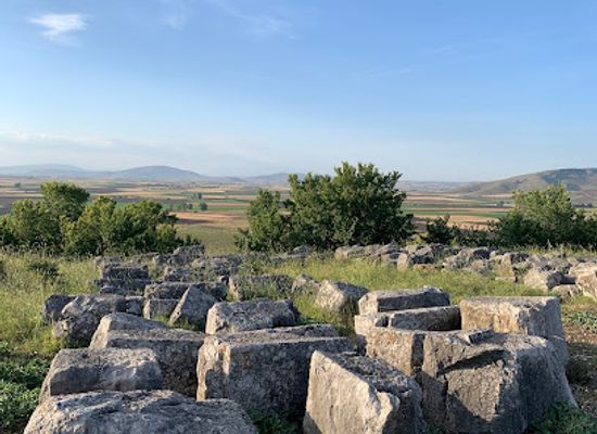 greece/central-greece/landmark/hellenistic-acropolis-of-proerna