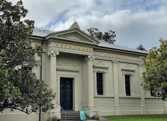 australia/adelaide/landmark/museum-of-economic-botany