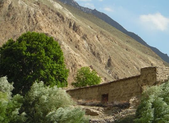 pakistan/chitral/landmark/mastuj-fort