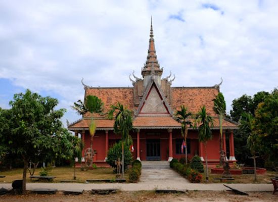 cambodia/takeo/landmark/angkor-borei-museum