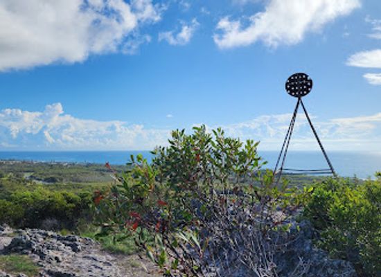 australia/noosa/landmark/emu-mountain-summit-walk