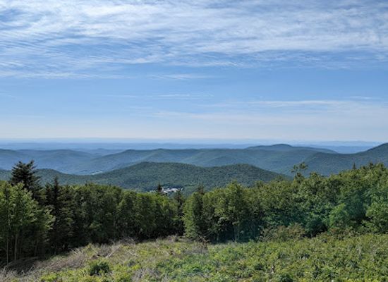vermont/windham-county/landmark/mount-equinox-skyline-drive