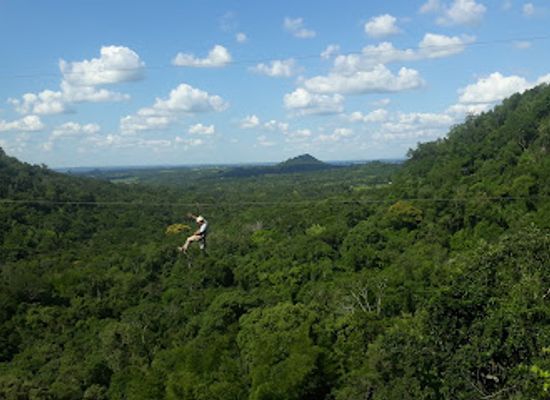 paraguay/cerro-pero/landmark/salto-suizo