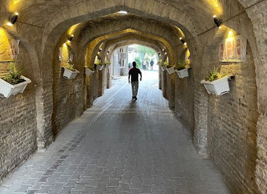 iraq/karbala/landmark/Jame-Bab-Al-Taq