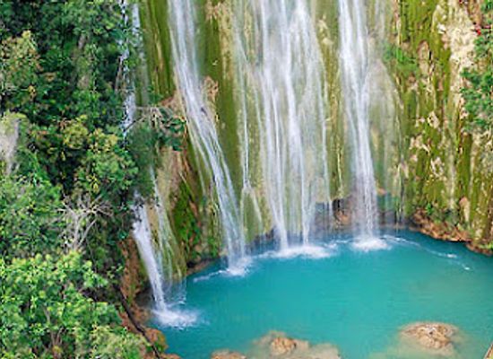 dominican-republic/samana-peninsula/landmark/parada-la-manzana
