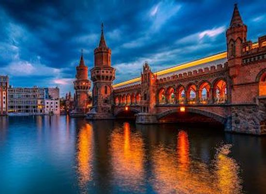 germany/potsdam/landmark/oberbaum-bridge